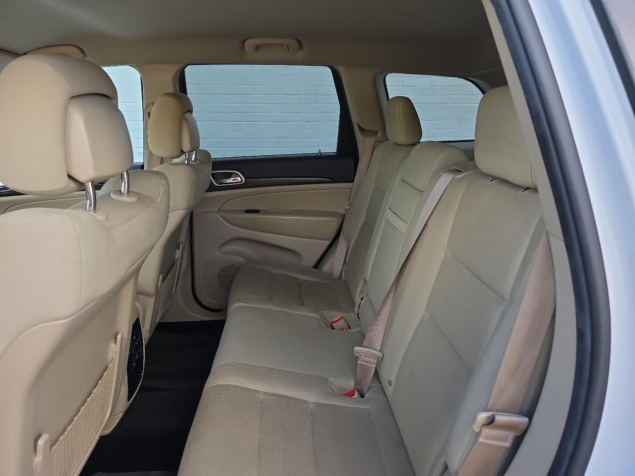 Jeep Grand Cherokee Laredo 4WD 2014