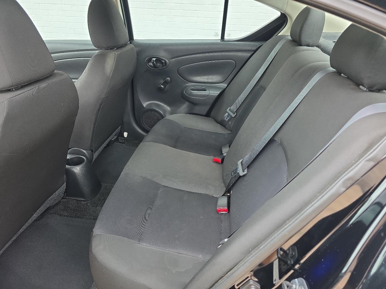 Nissan Versa 1.6 S 5M 2018