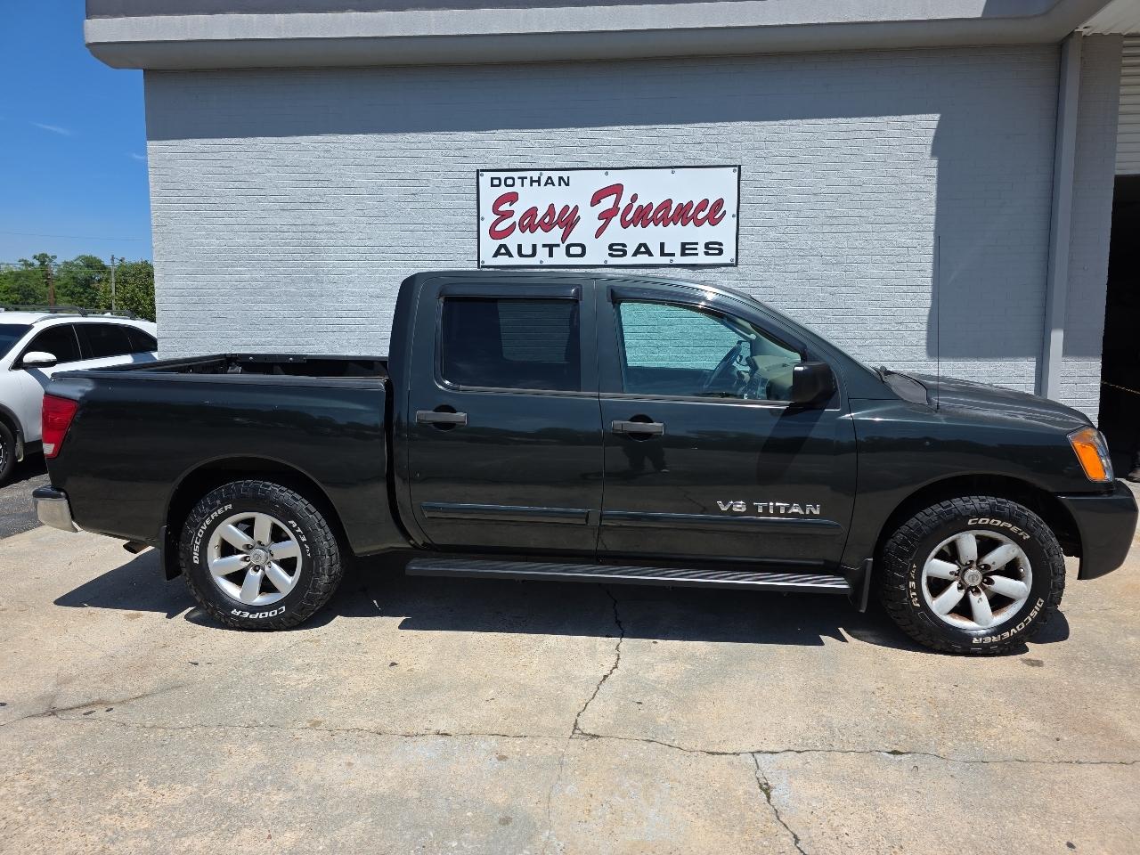 Nissan Titan XE Crew Cab 2WD SWB 2008