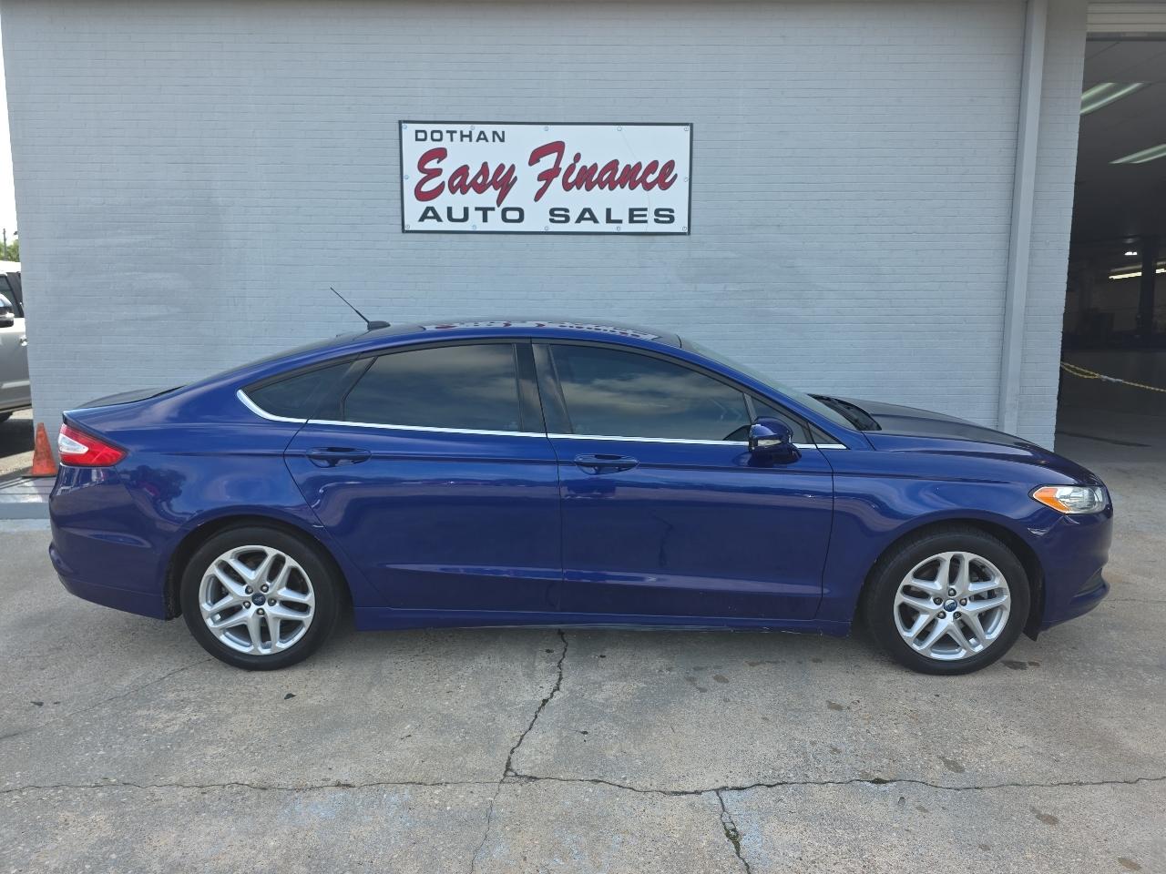 Ford Fusion SE 2013