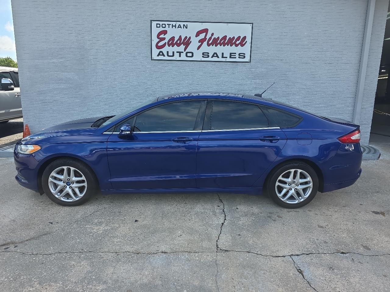 Ford Fusion SE 2013