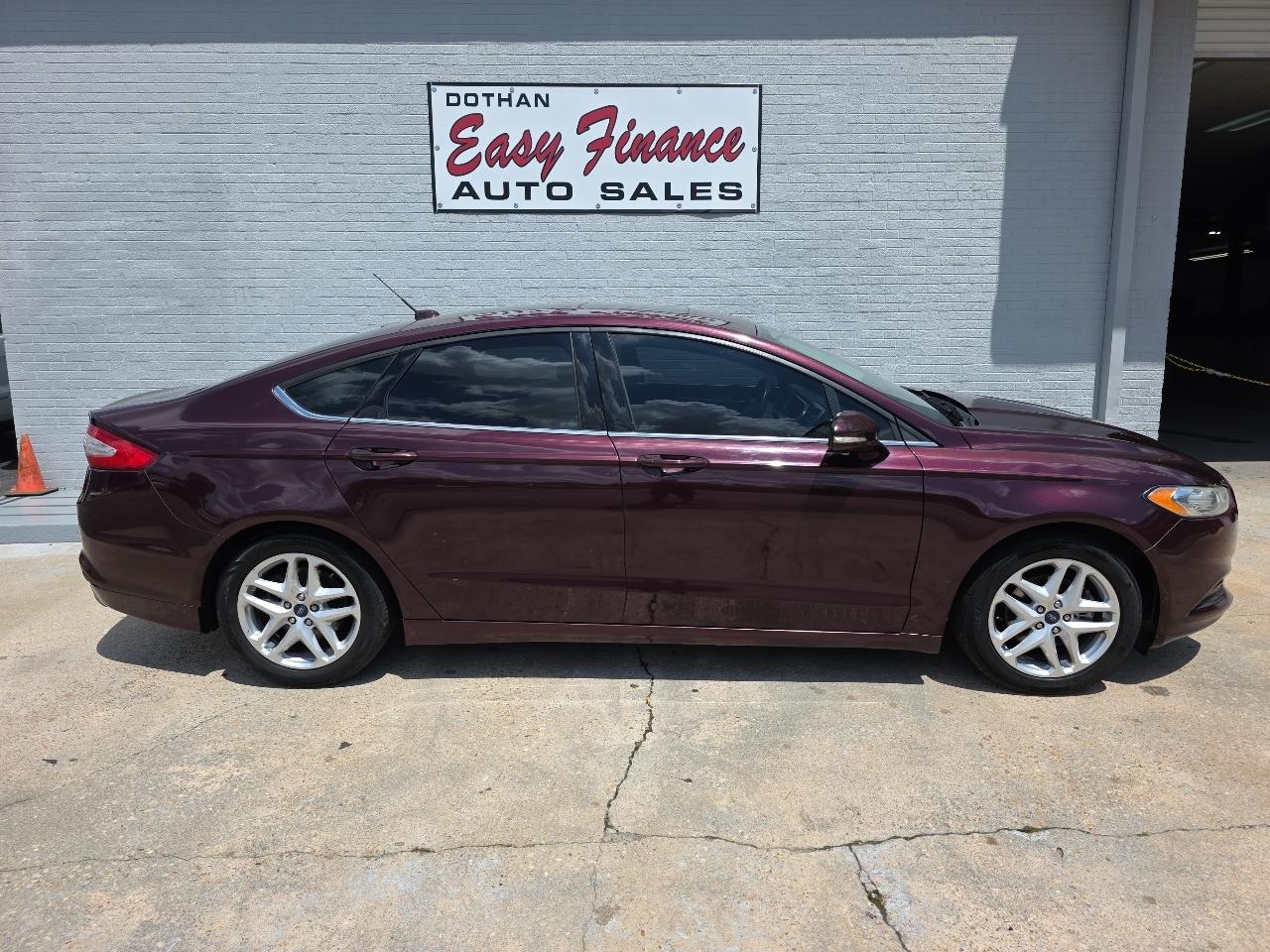 Ford Fusion SE 2013