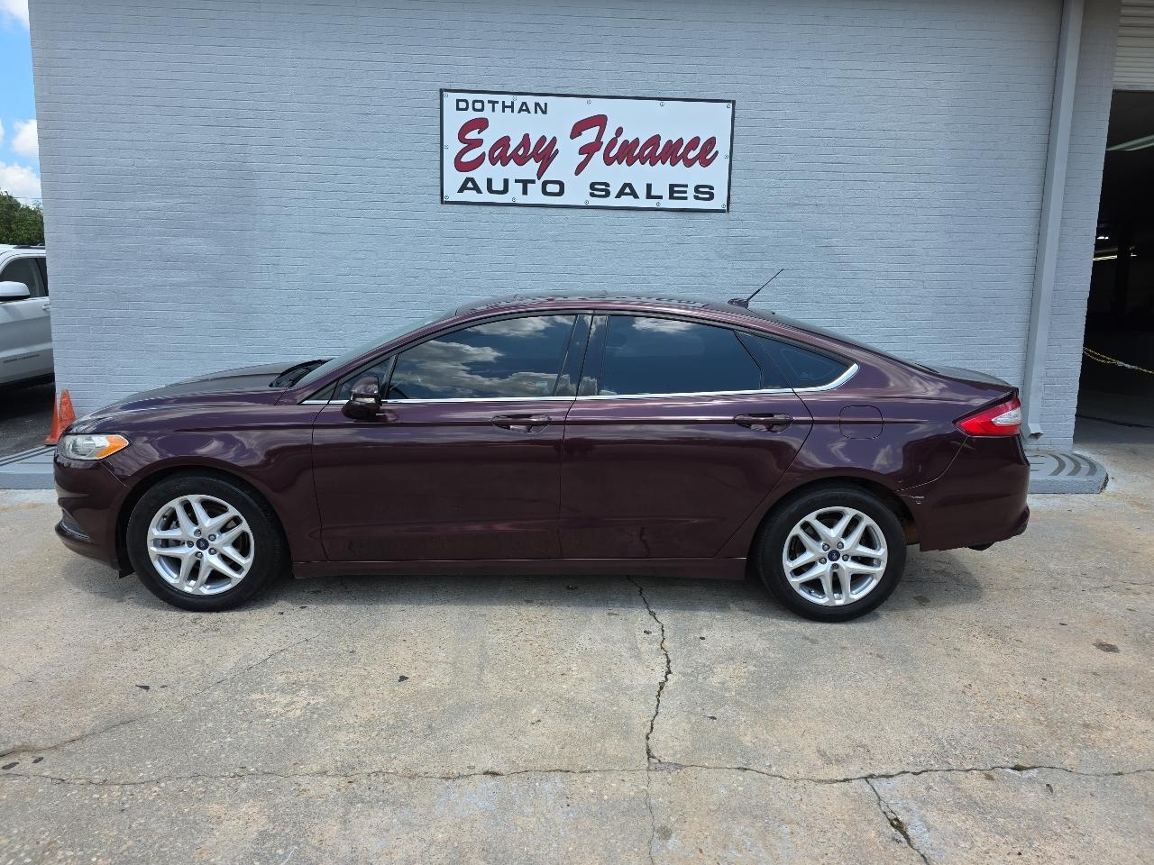 Ford Fusion SE 2013