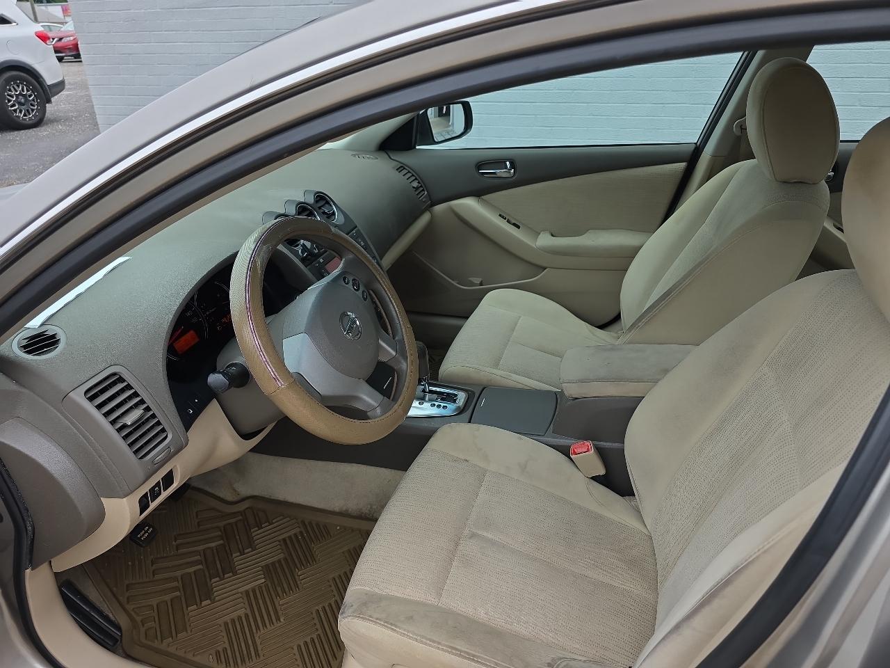 Nissan Altima 2.5 S 2012