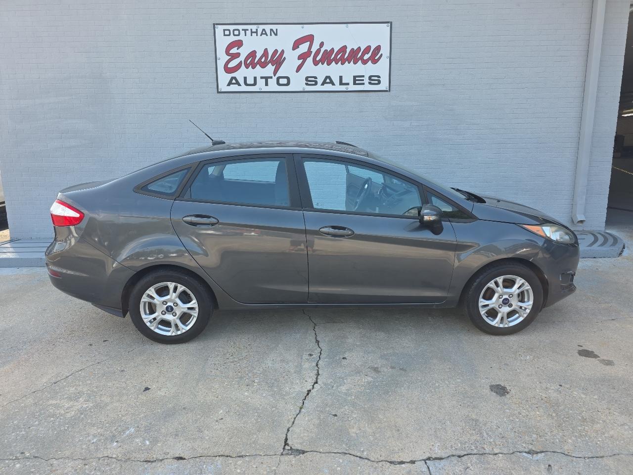 Ford Fiesta SE Sedan 2015