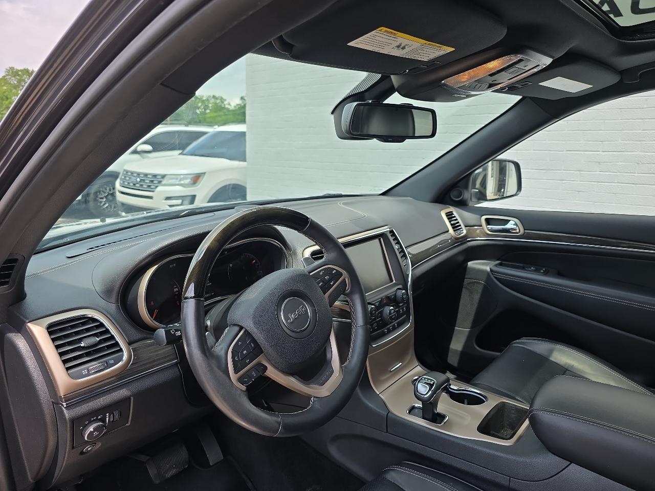 Jeep Grand Cherokee Overland 2WD 2015