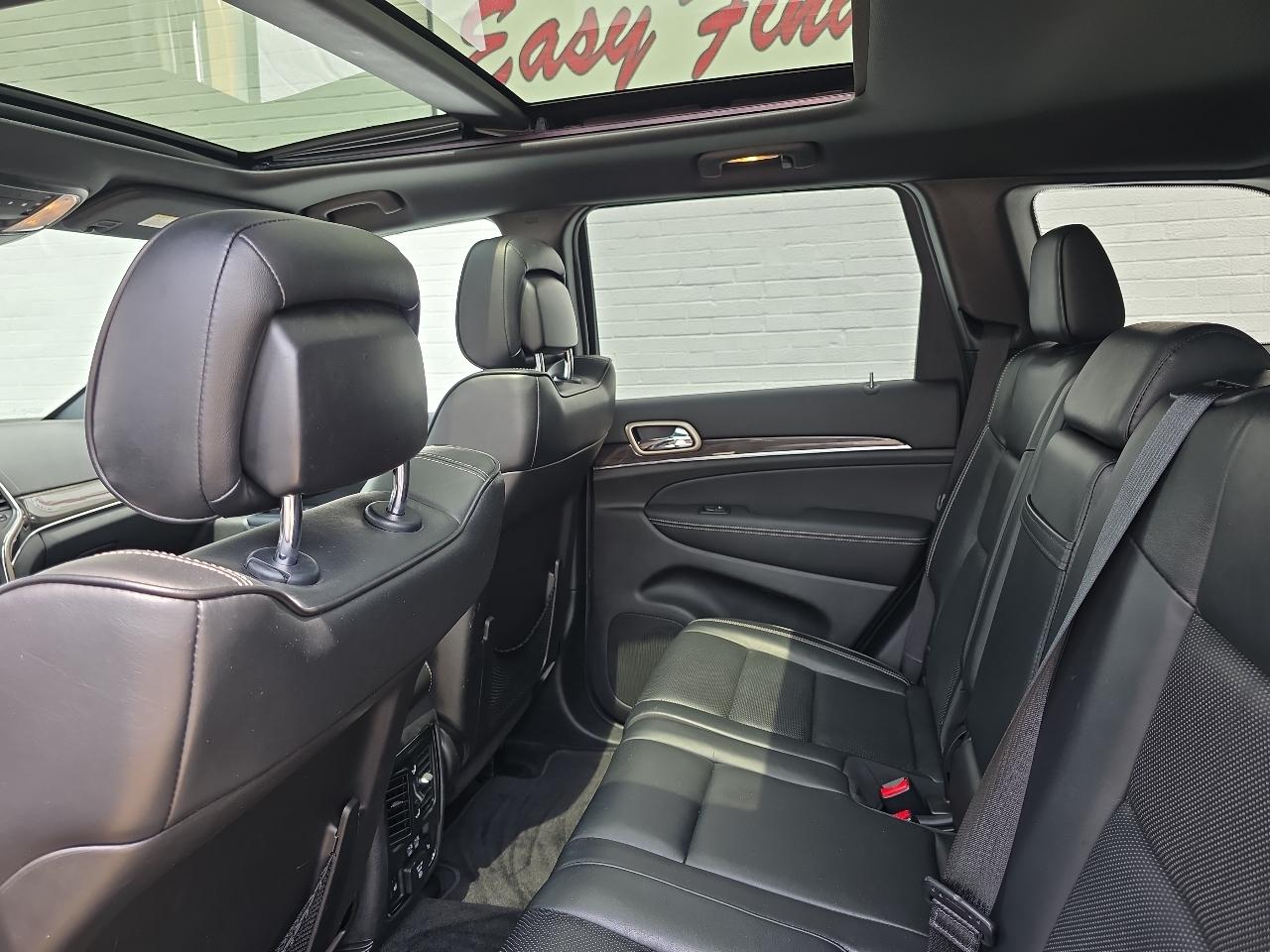 Jeep Grand Cherokee Overland 2WD 2015