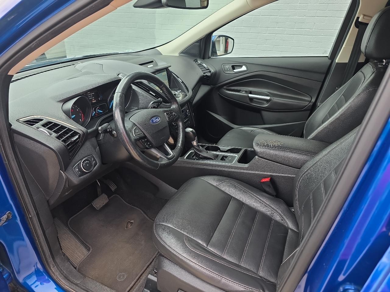 Ford Escape  2017