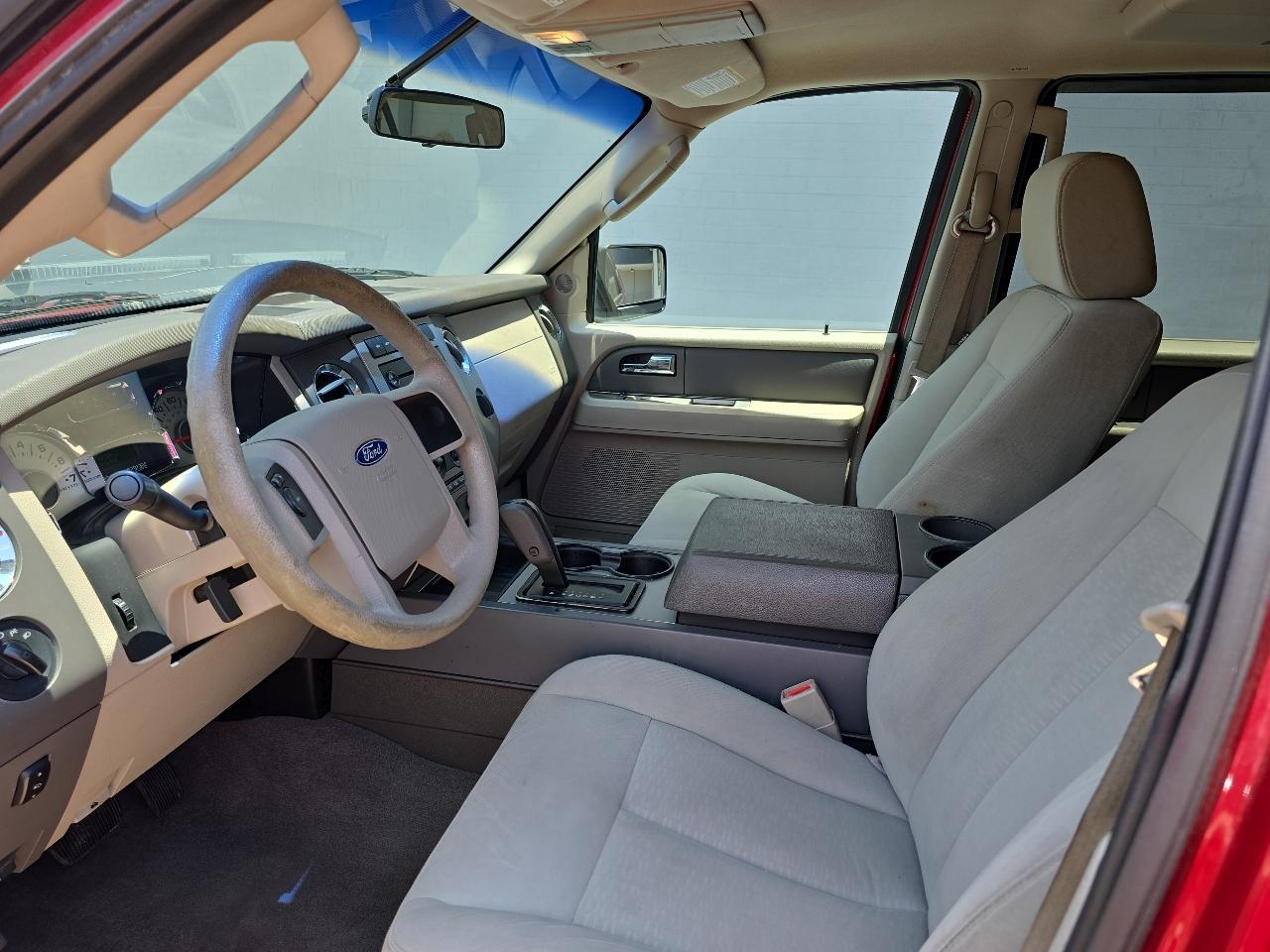 Ford Expedition XLT 2WD 2007