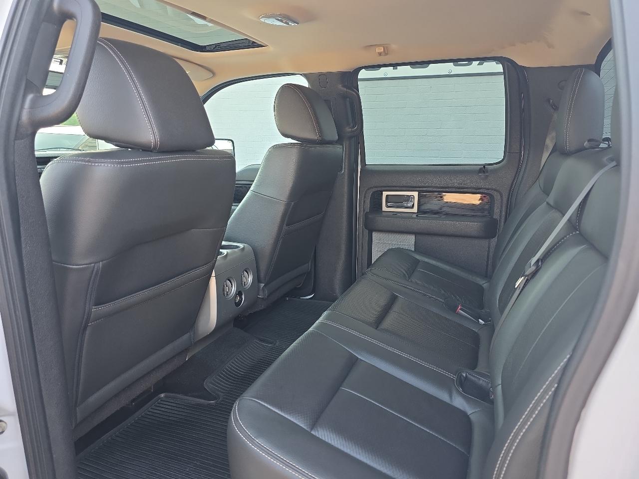 Ford F-150 XL SuperCrew 5.5-ft. Bed 4WD 2010