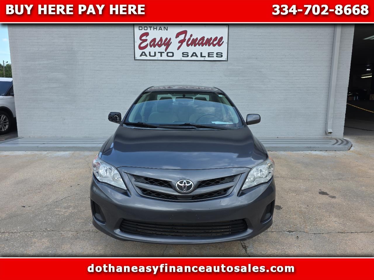 Toyota Corolla Base 5-Speed MT 2011