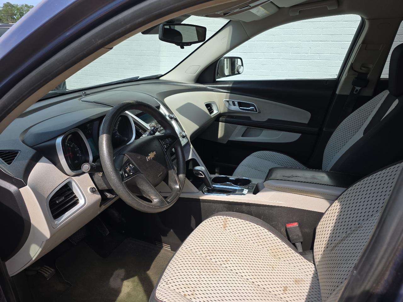 Chevrolet Equinox LS 2WD 2013