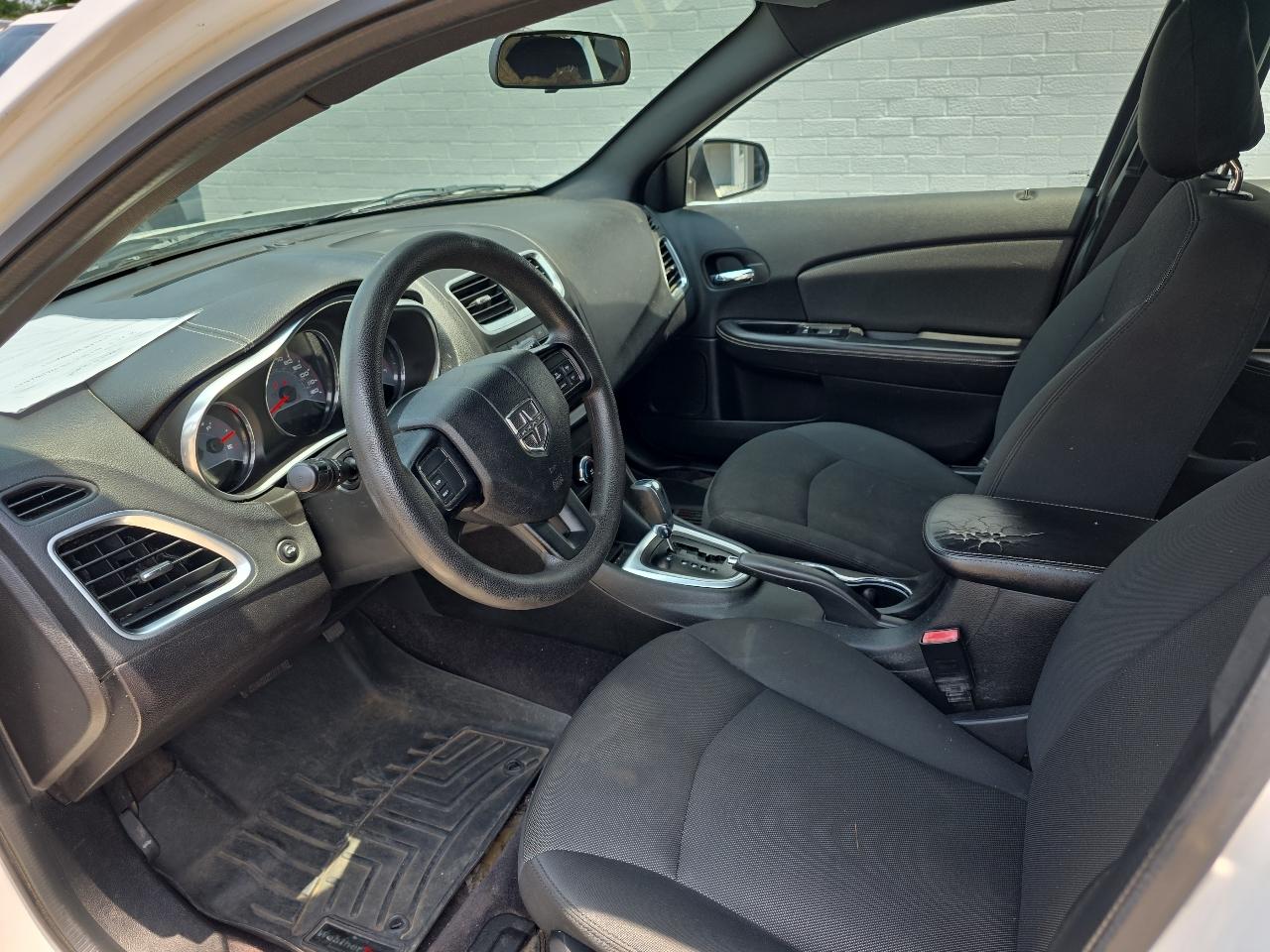 Dodge Avenger SE 2013