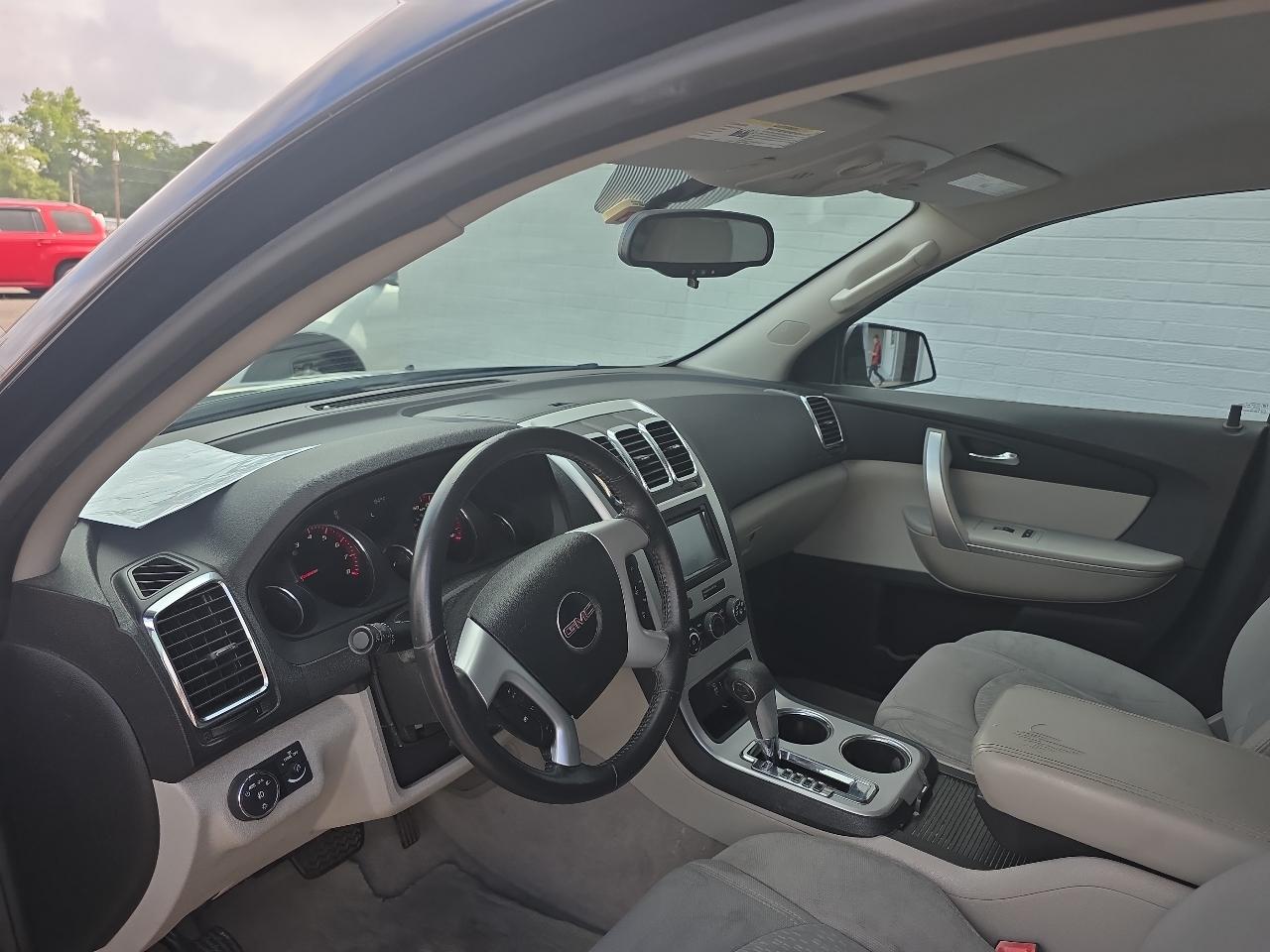 GMC Acadia SLE-1 FWD 2012