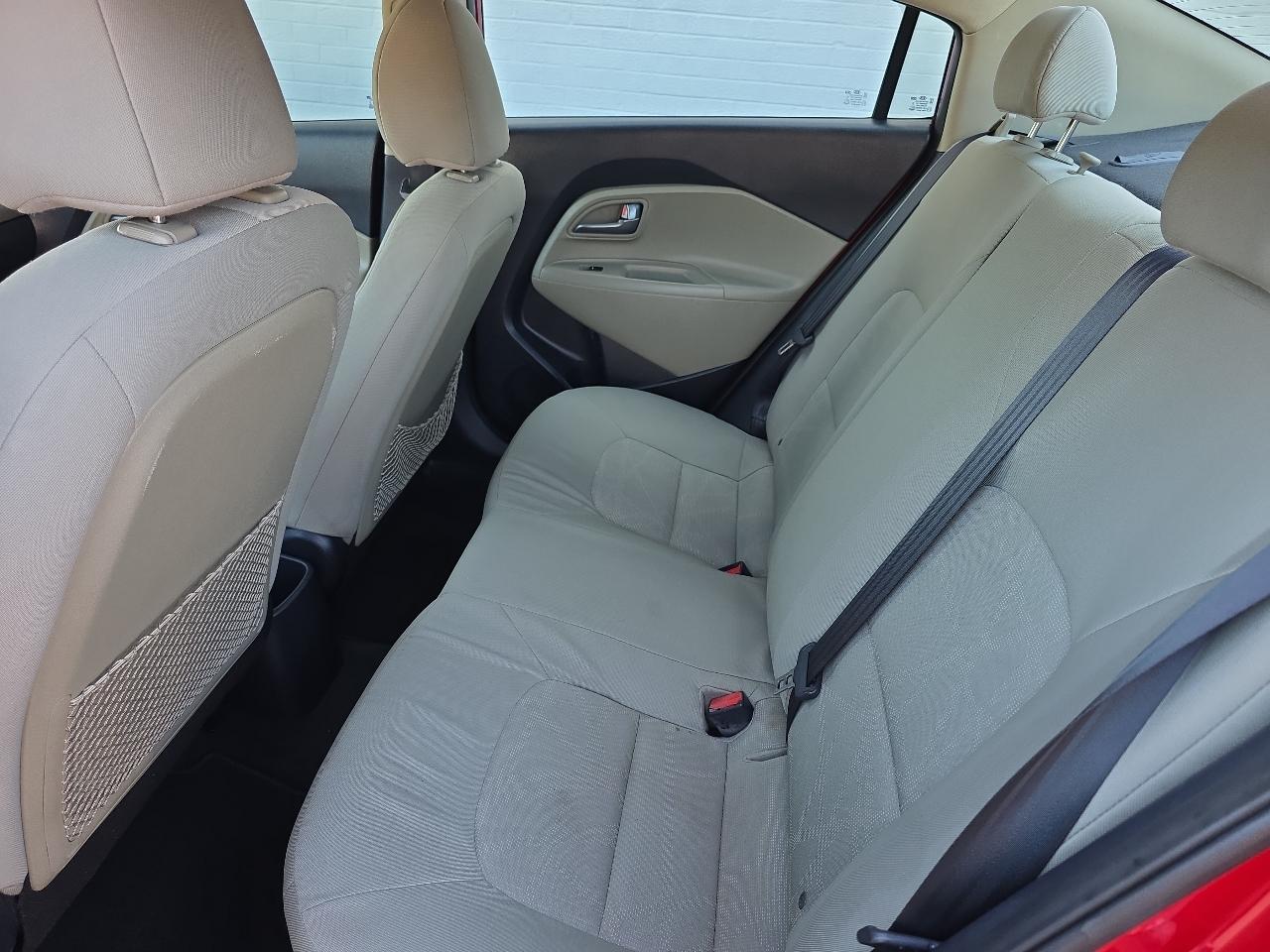 Kia Rio LX 2015