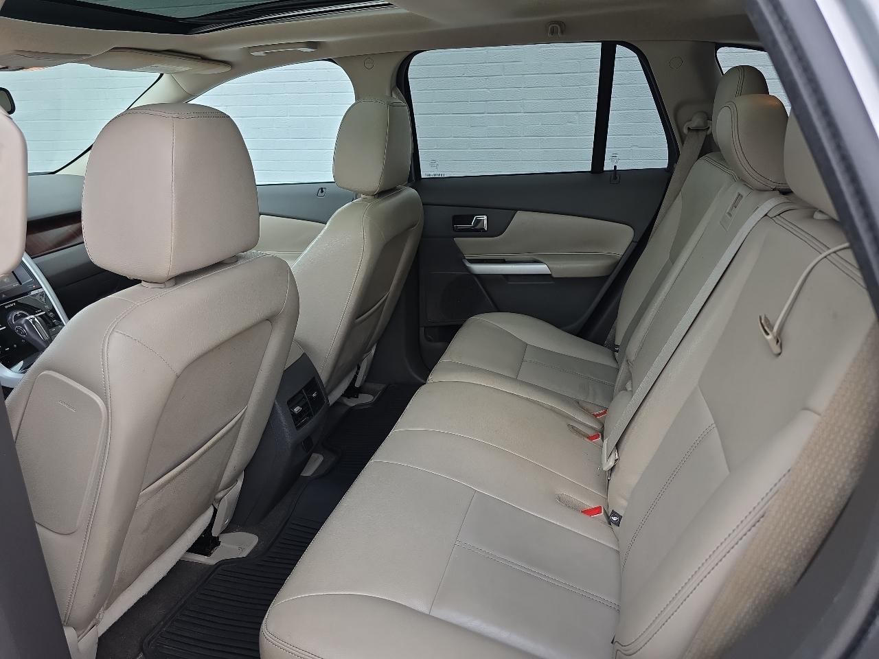 Ford Edge Limited FWD 2012