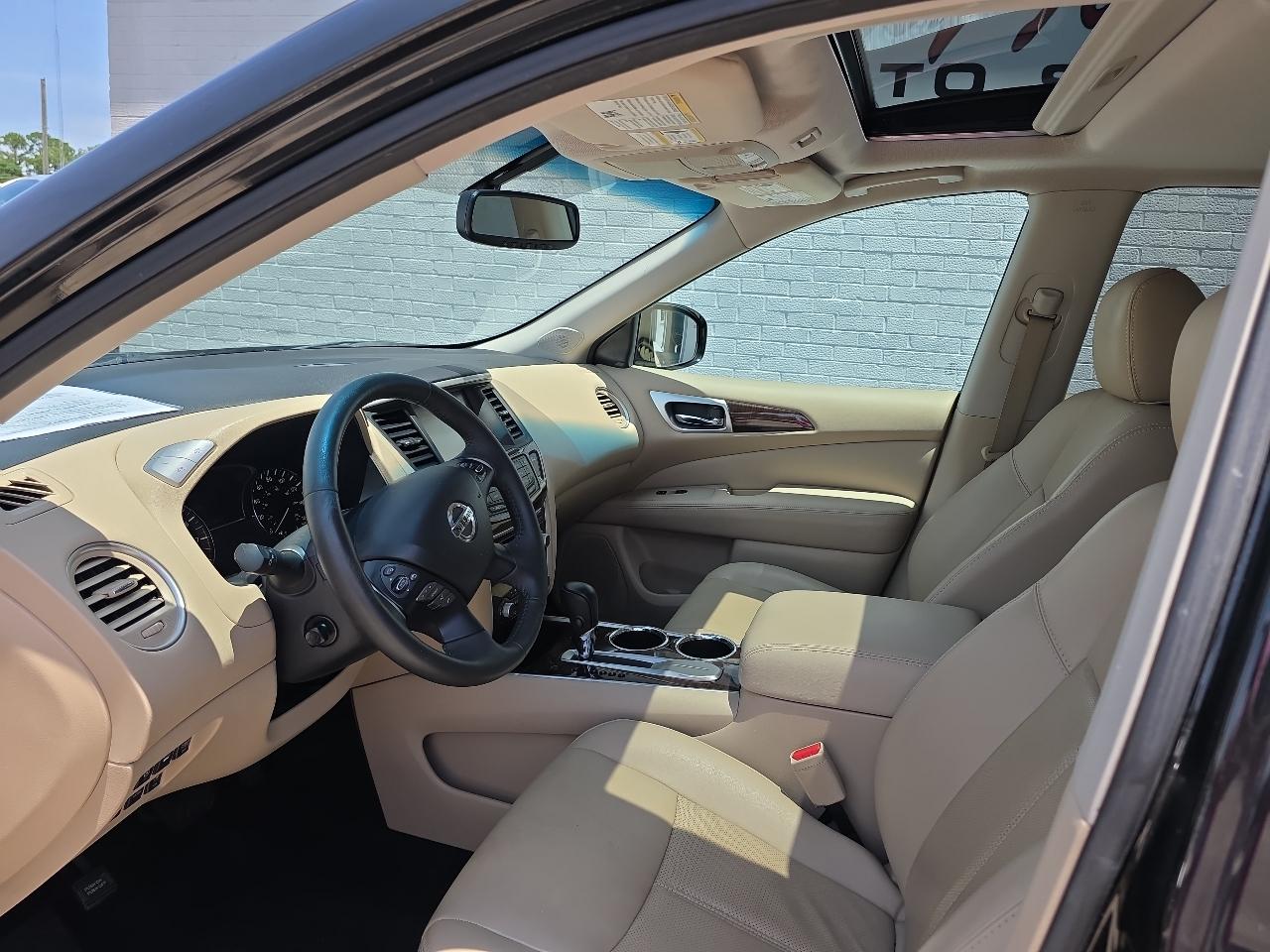 Nissan Pathfinder S 2WD 2015