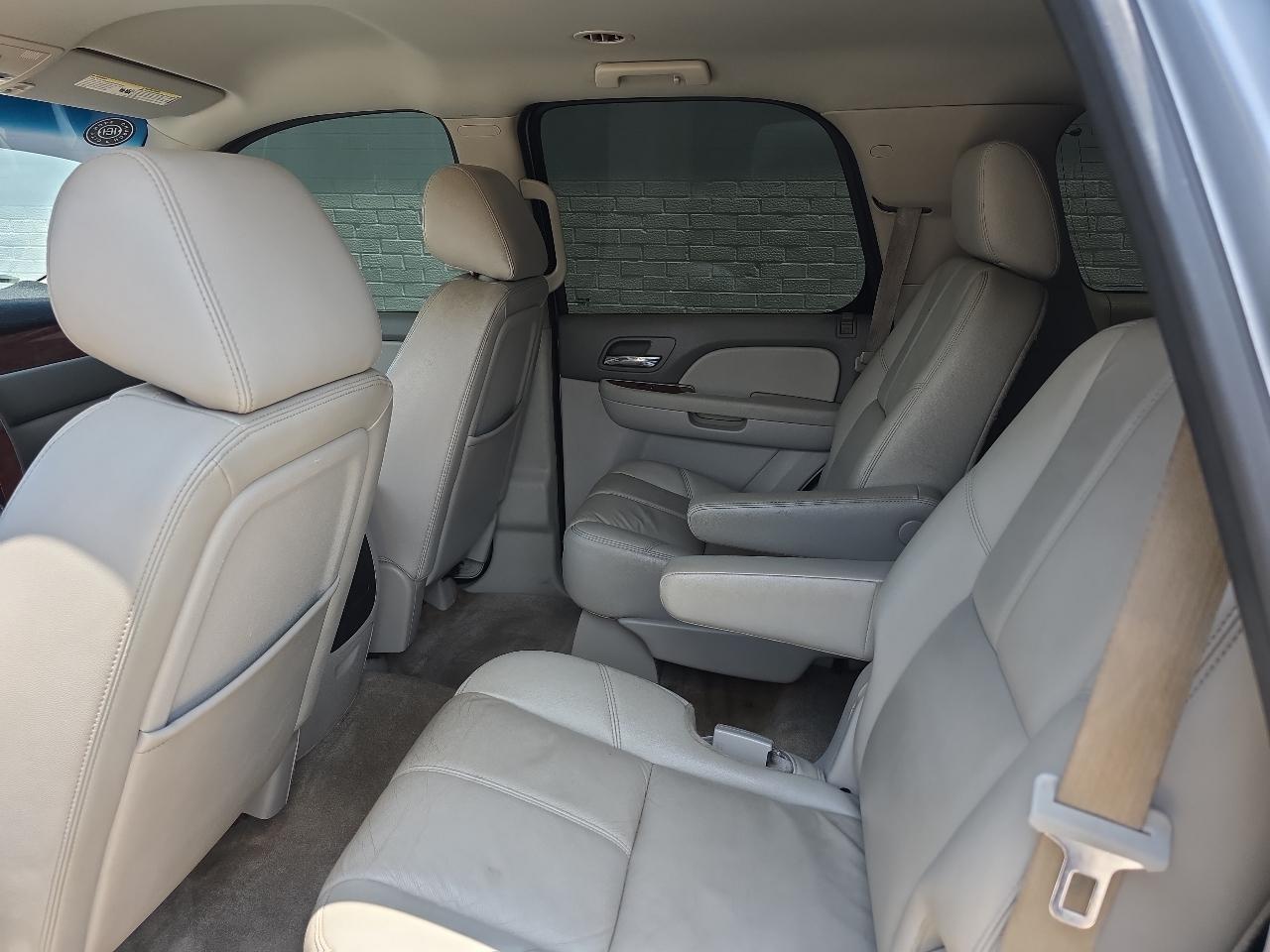 Chevrolet Tahoe LT 2WD 2012