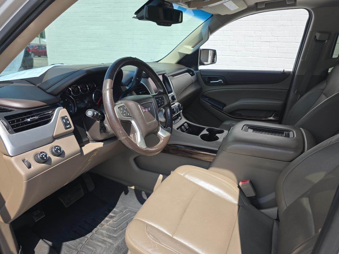 GMC Yukon SLT 4WD 2015