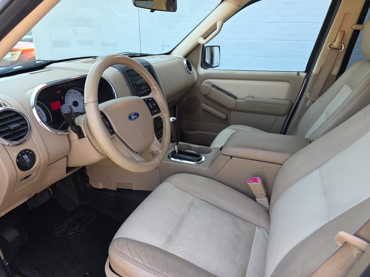 Ford Explorer Sport Trac Limited 4.0L 2WD 2007