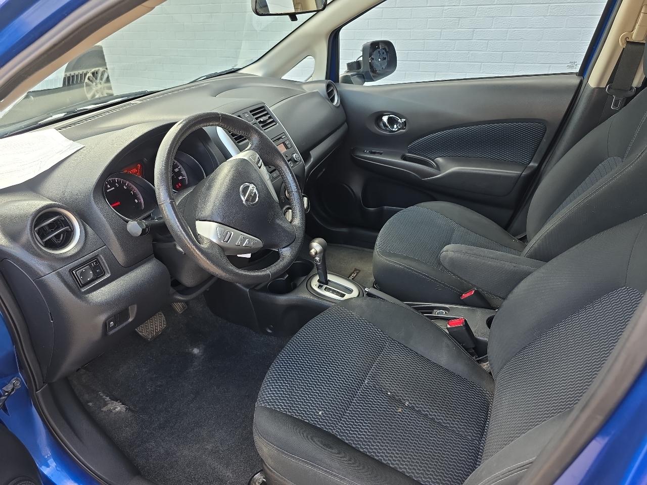 Nissan Versa Note S 2014