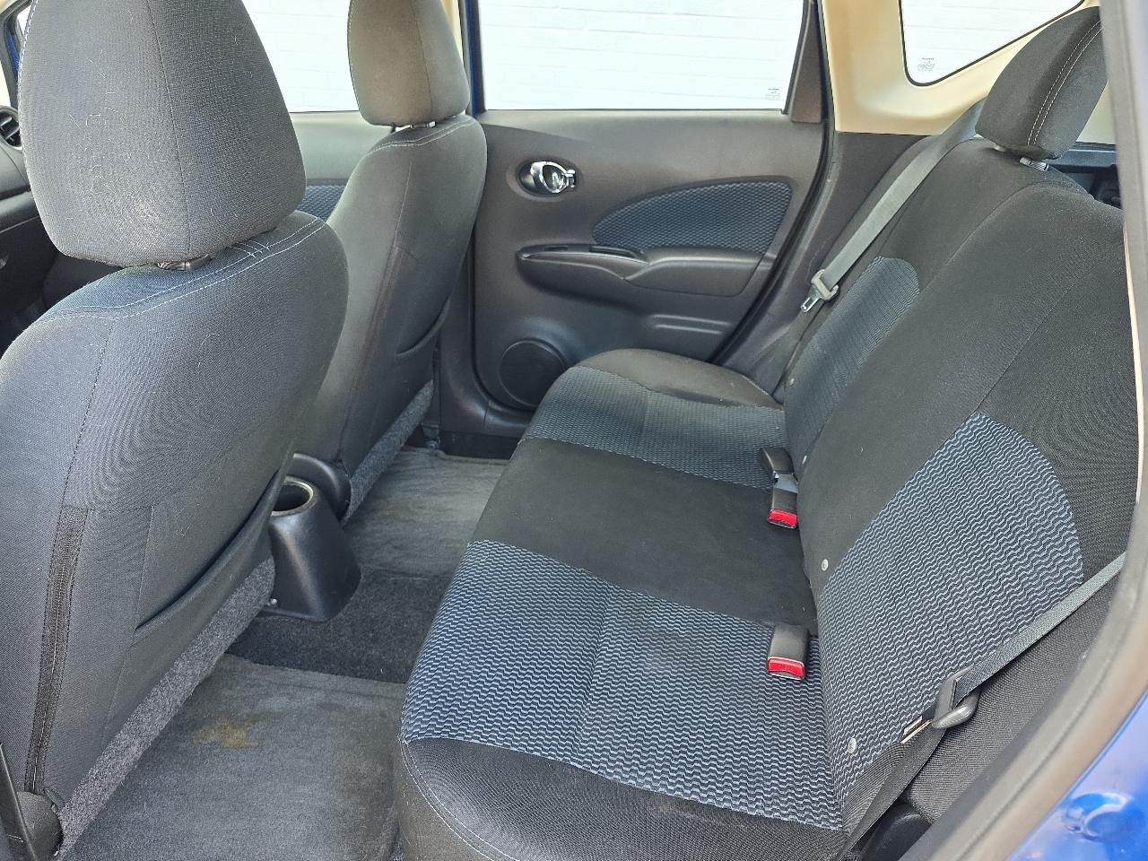 Nissan Versa Note S 2014