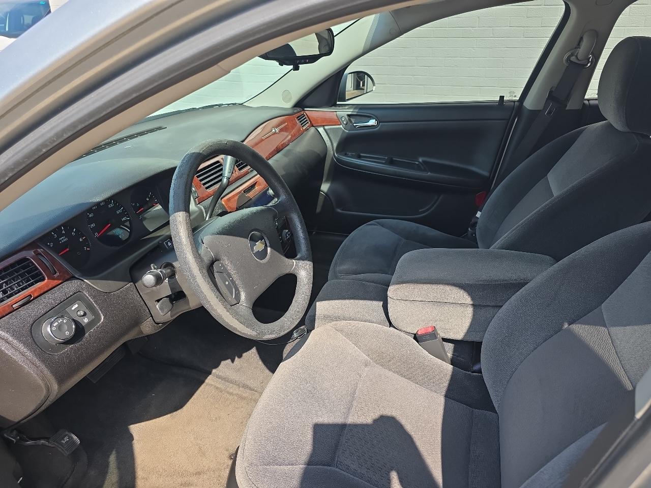 Chevrolet Impala LS 2010
