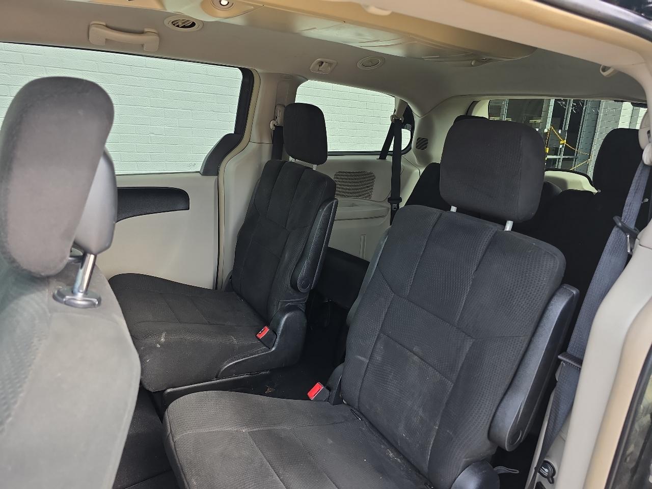 Chrysler Town & Country Touring 2011