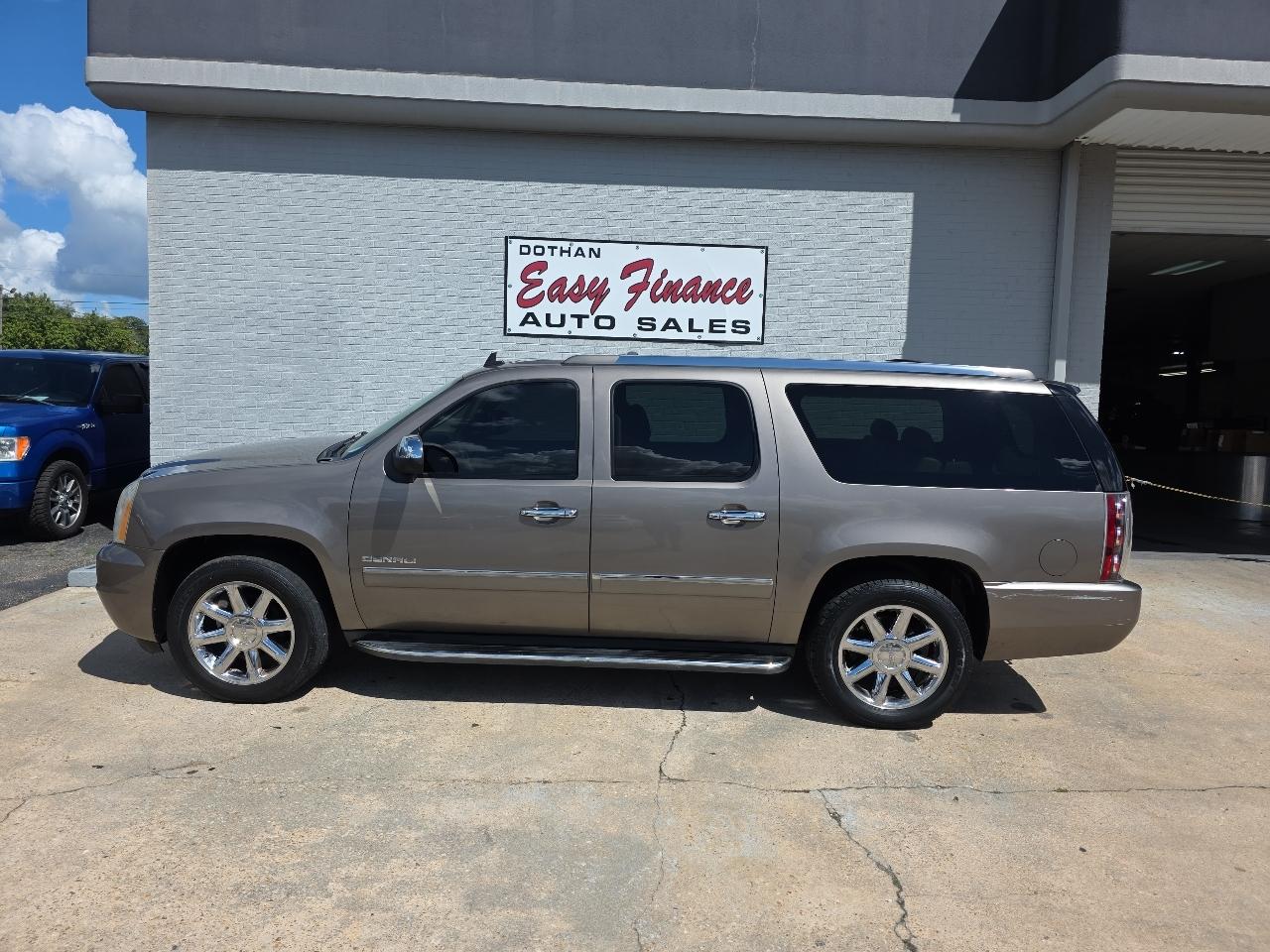GMC Yukon Denali XL 2WD 2012