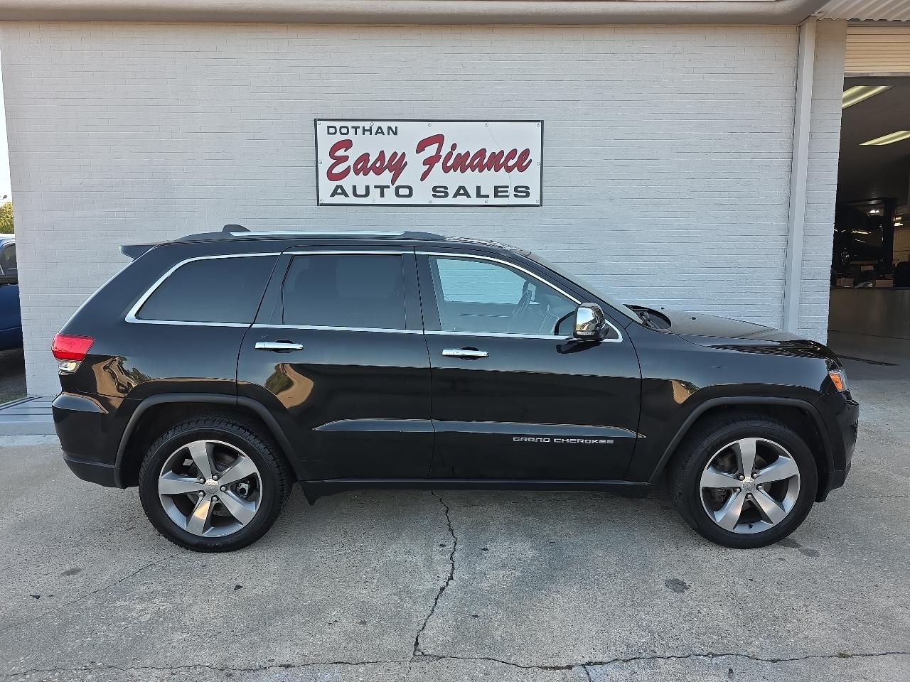 Jeep Grand Cherokee photo 2