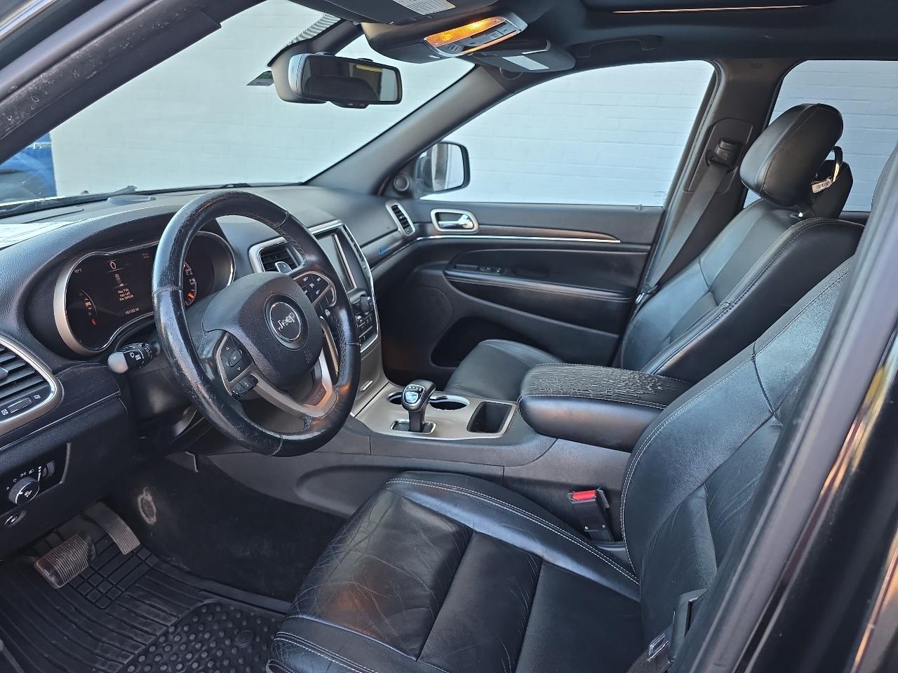 Jeep Grand Cherokee photo 4