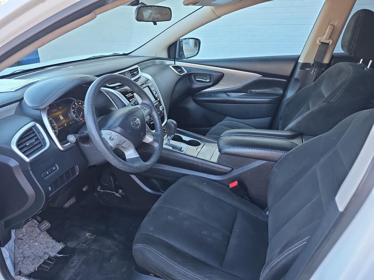 Nissan Murano S 2015
