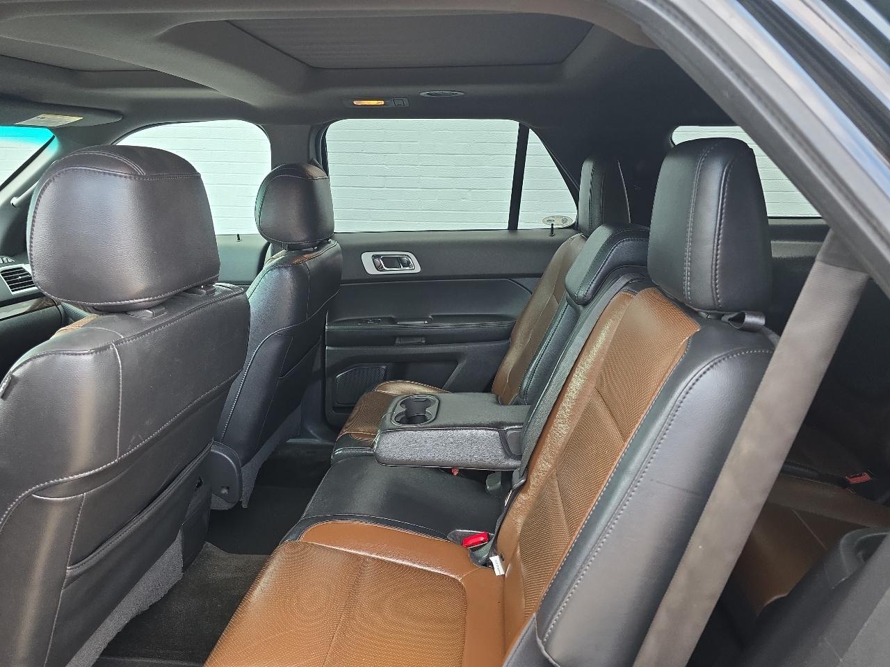Ford Explorer Limited 4WD 2012
