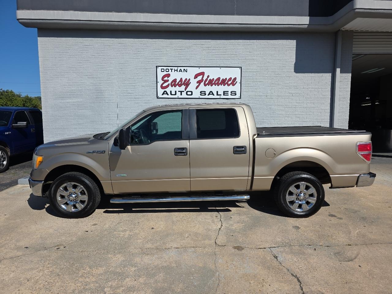 Ford F-150 XL SuperCrew 5.5-ft. Bed 2WD 2011