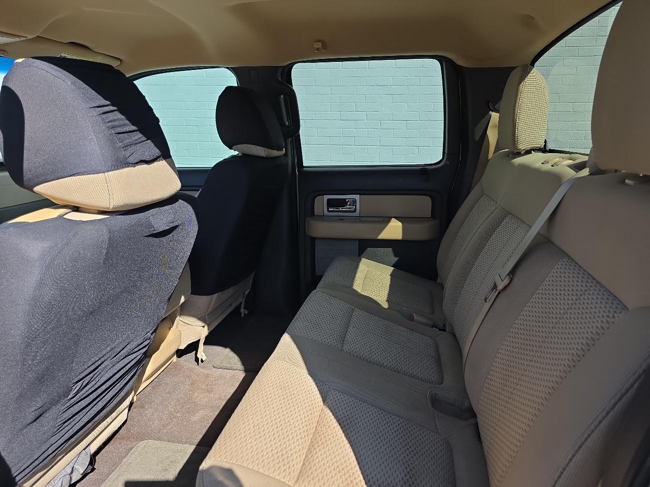 Ford F-150 XL SuperCrew 5.5-ft. Bed 2WD 2011