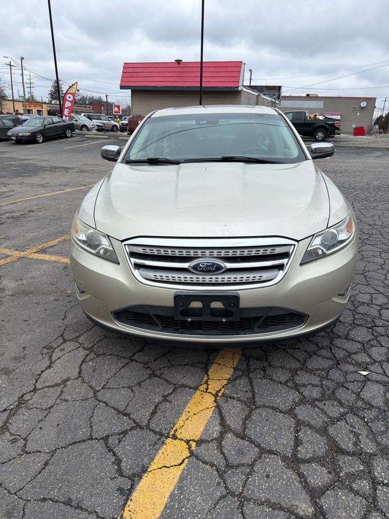 2010 Ford Taurus LIMITED