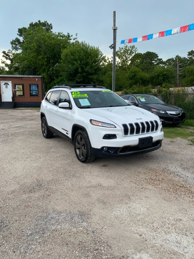 Jeep Cherokee  2016