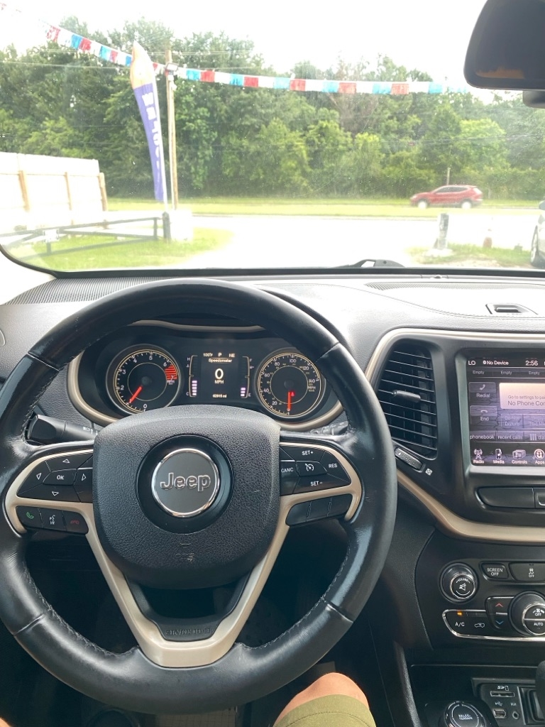 Jeep Cherokee  2016