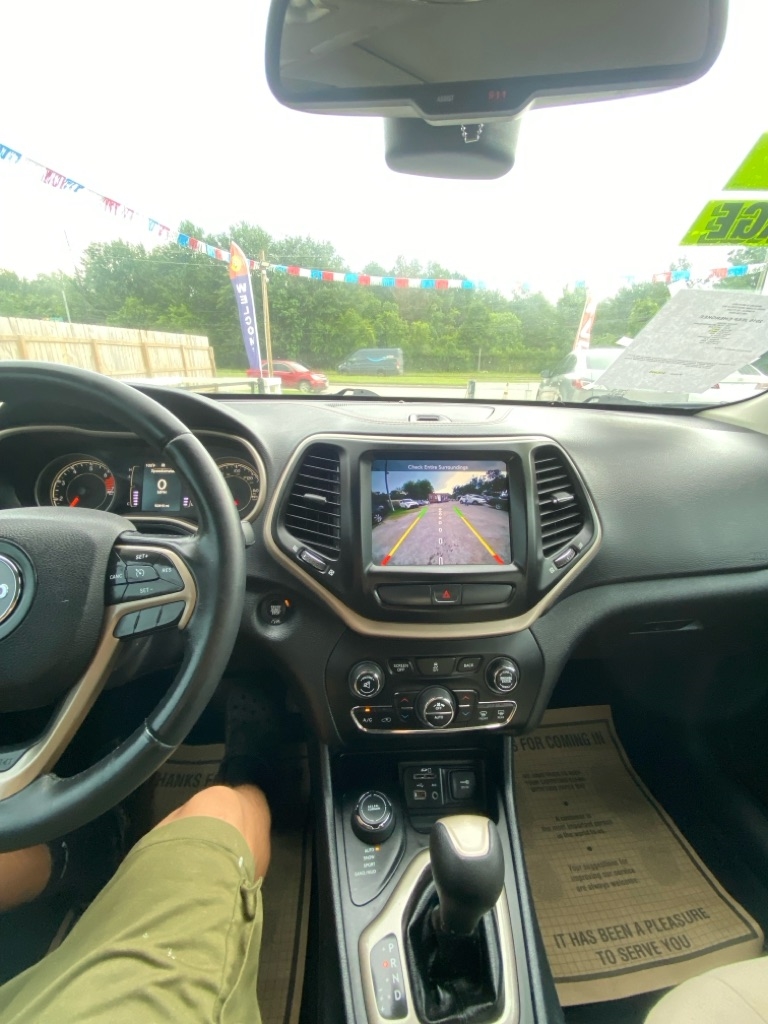 Jeep Cherokee  2016