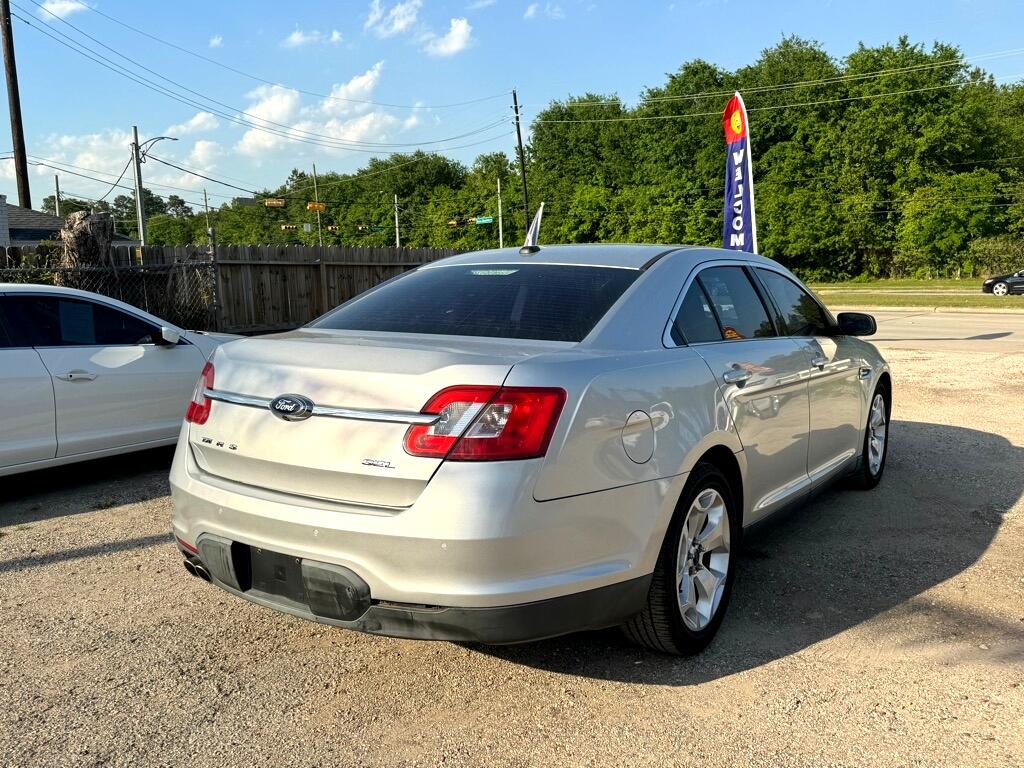 Ford Taurus  2011
