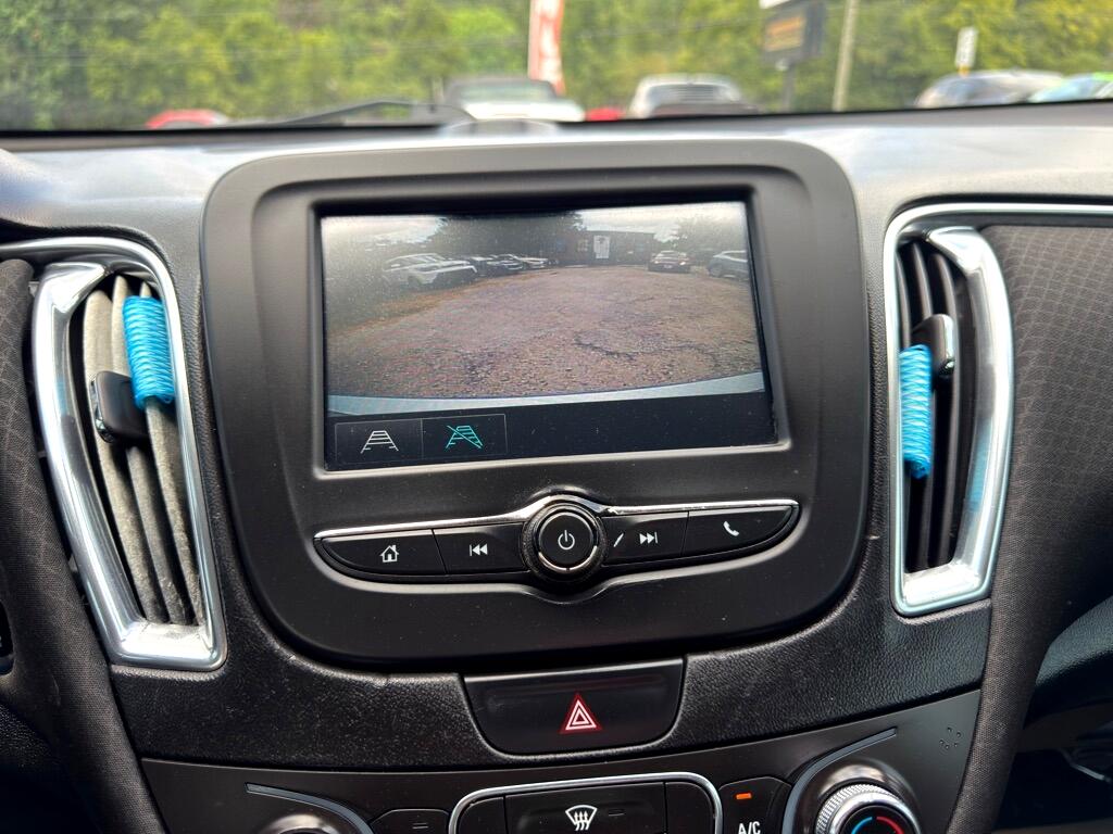 Chevrolet Malibu  2017
