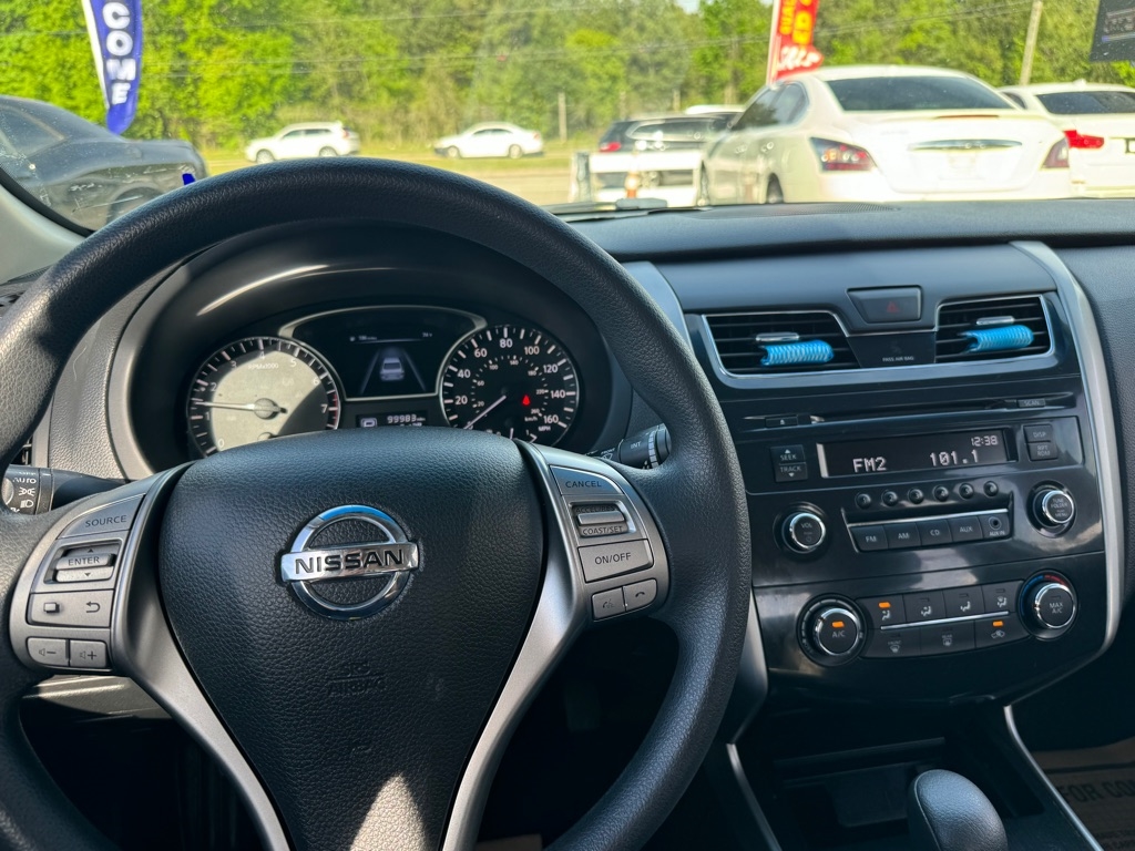 Nissan Altima  2014