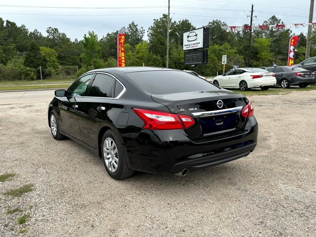 Nissan Altima  2017