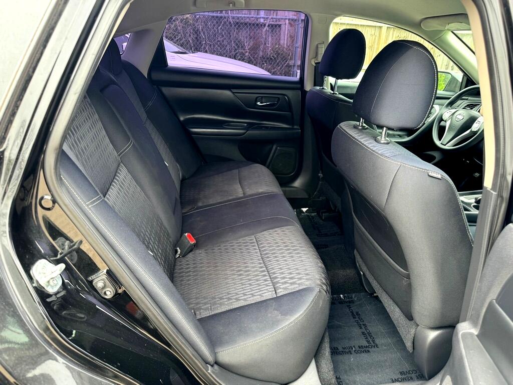 Nissan Altima  2017