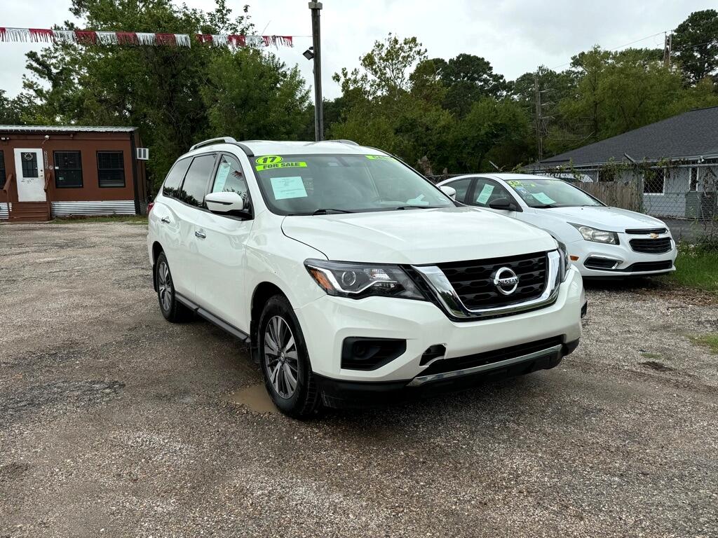 Nissan Pathfinder  2017