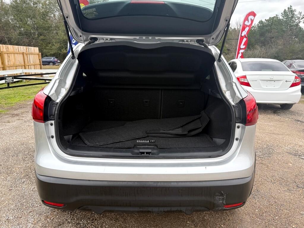 Nissan Rogue Sport  2019