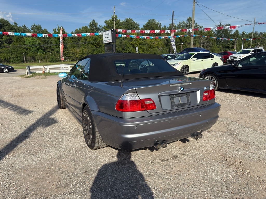 BMW M3  2005