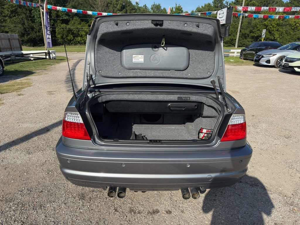 BMW M3  2005