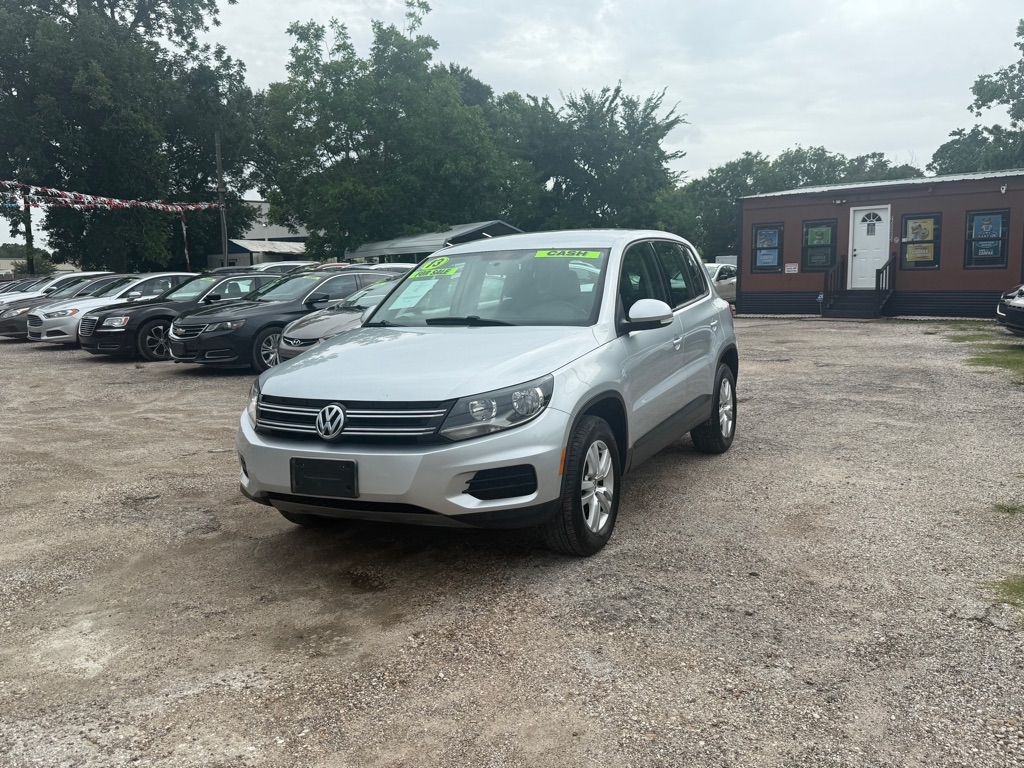 Volkswagen Tiguan  2013
