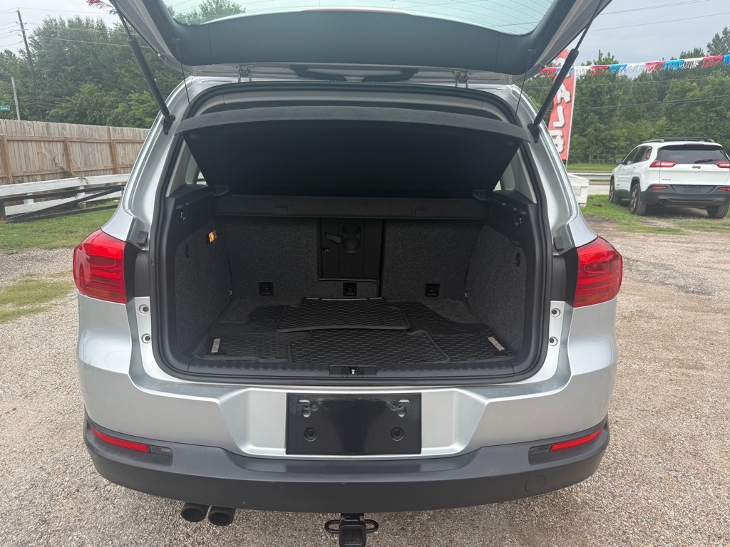 Volkswagen Tiguan  2013